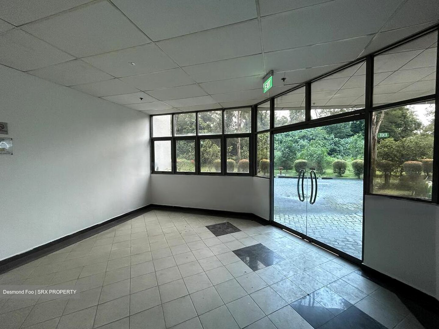 Admiralty Flora (D25), Factory #460897541